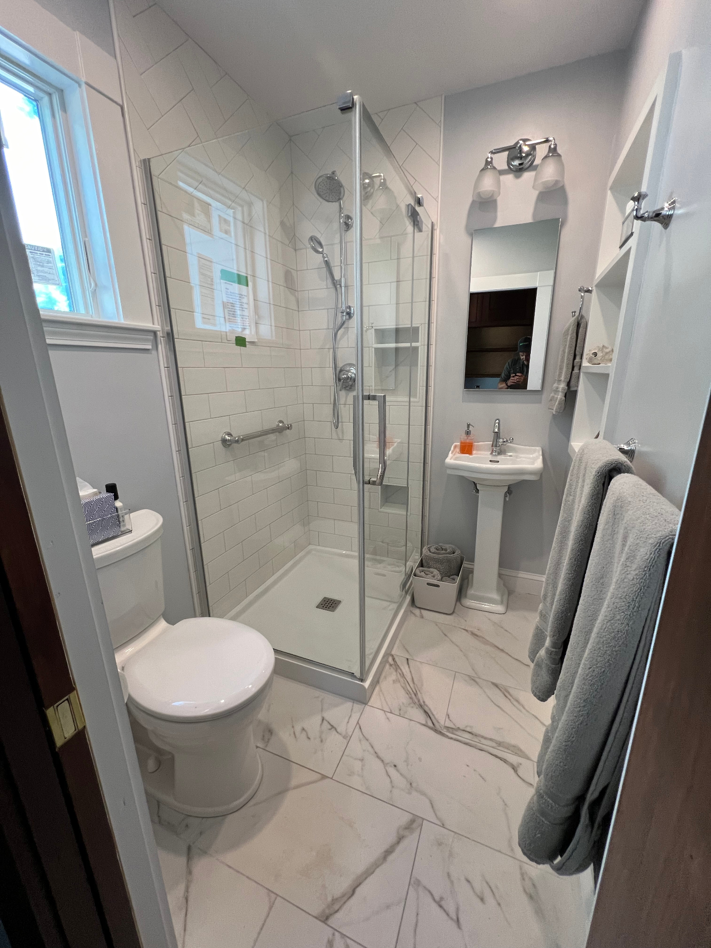 Marble Floor Bathroom